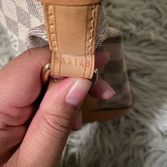 Louis Vuitton Noe BB - Picture 4 of 8